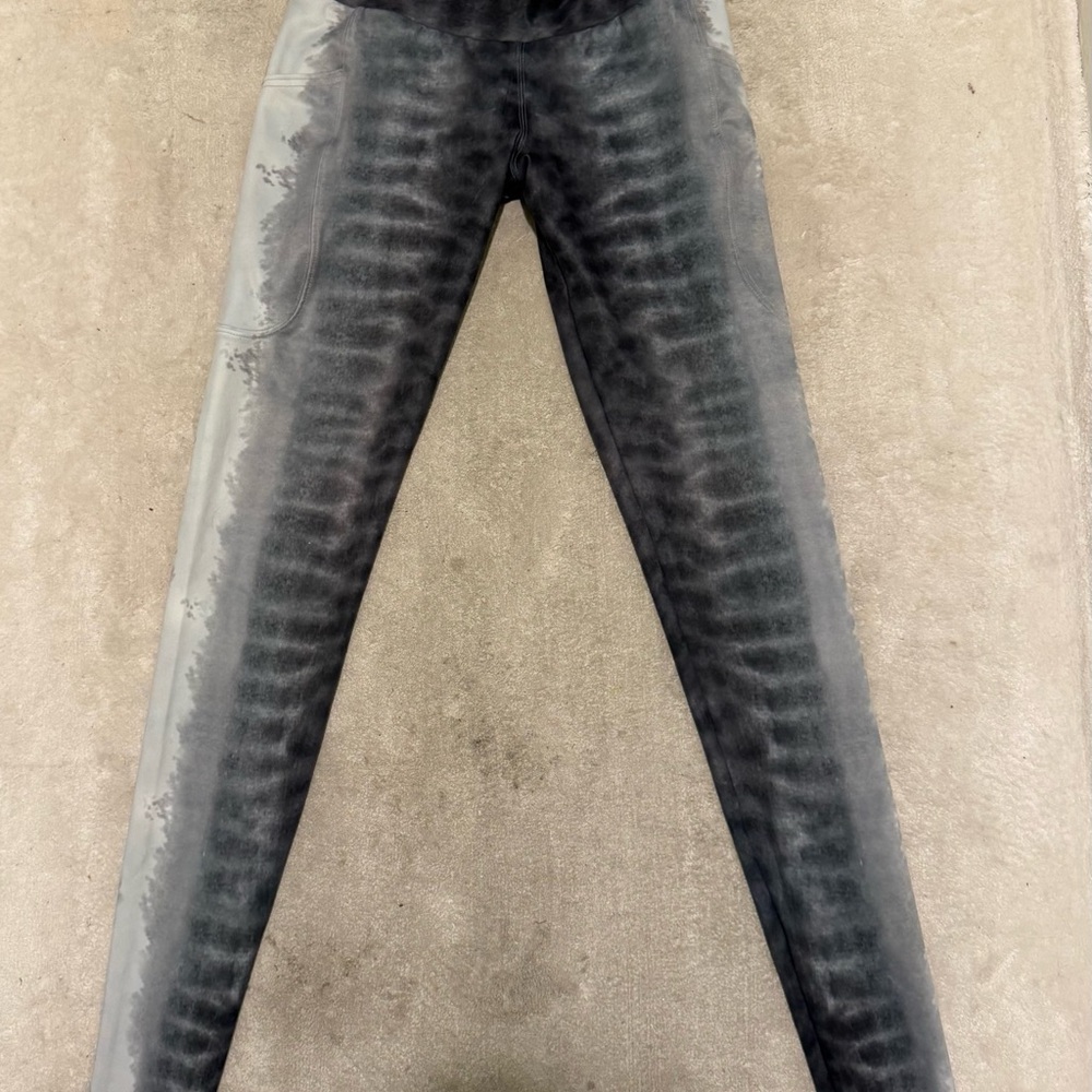 Stylish Gray Leggings for Women